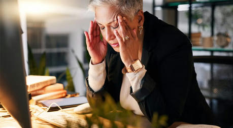 Mid-Career Crisis: Are You Truly Prepared to Be Replaced?